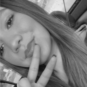 Meet your Posher, Jasmine